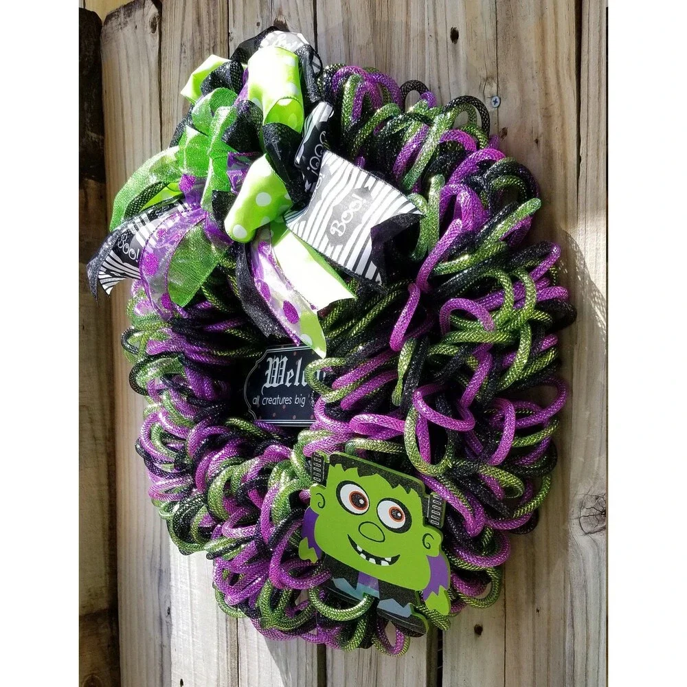 Halloween Monster Mash Bubble Tube Mesh Welcome Wreath front Door Decor